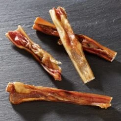 Rocco Naturals Cuero Cabelludo De Buey Para Perros -Mascota Suministros Ventas rocco beef scalp 2 web 7